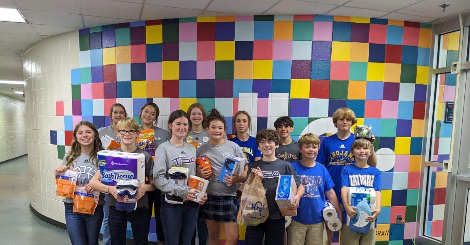 Students Give Back - Tattnall Square Academy